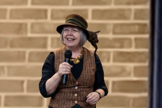 Sarah Pavey, ceilidh caller